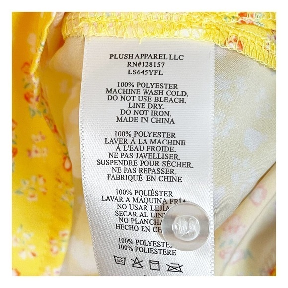 Revolve Plush Pajamas Women's Yellow Revolve Floral Pajama & Eye Mask Set Size M - Picture 12 of 13